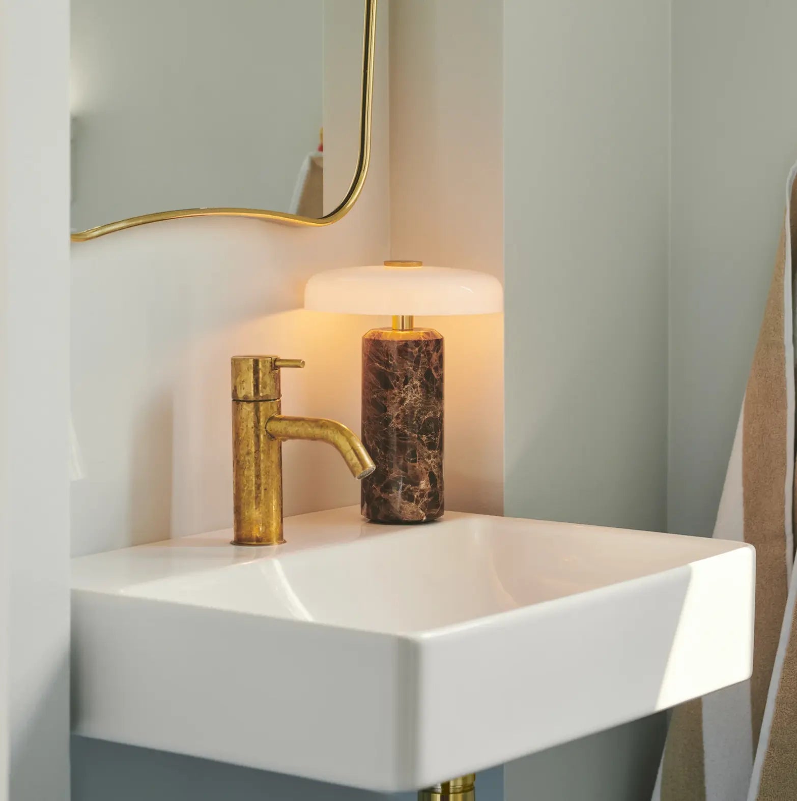 Portable Table Lamp Dark Emperador Henne Decor